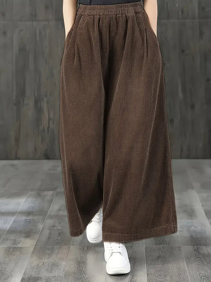 Amara| Sztruksowe Spodnie o Luźnym Kroju