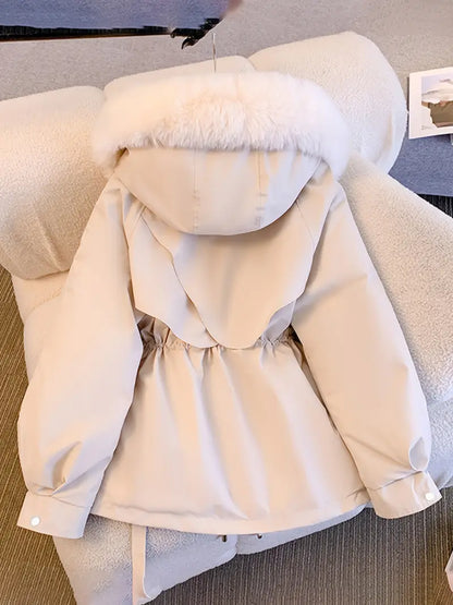 Kurtka Maja| Miękka Elegancja z Futrem